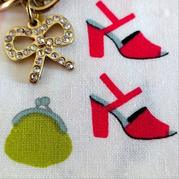 Guess Gold-Tone Romantic Charm Bracelet - Picture 5 of 10